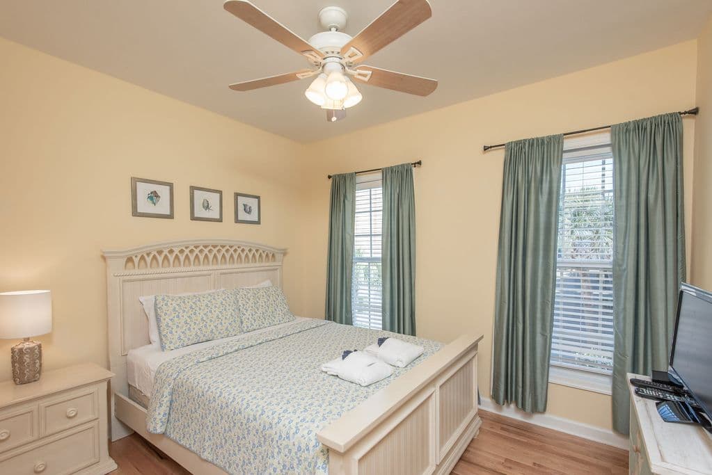 Second bedroom with an ensuite bathroom